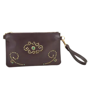 Pochette Marsiglia in pelle e borchiata