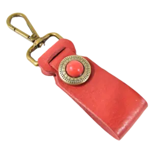 Portachiavi Amaranto in cuoio rosso e borchiato