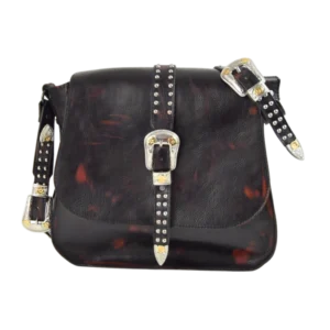 Borsa in stile country dal cuoio lavorato a mano per ottenere effetti chiaro e scuro. borchie e trittici western